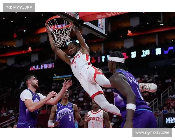 杜兰特19分6篮板助力火箭三节轻松取胜 迎赛季首胜