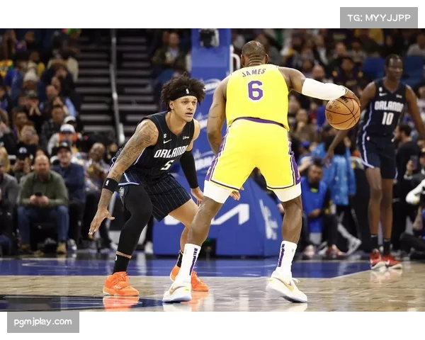 官方数据更新:魔术队班凯罗本月场均通过突破分球创造6.8次潜在助攻